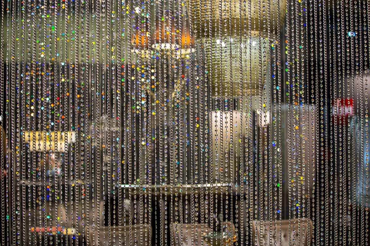 Gem beads blind curtain